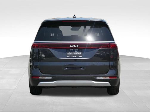 Metal 2024 Kia Carnival EX