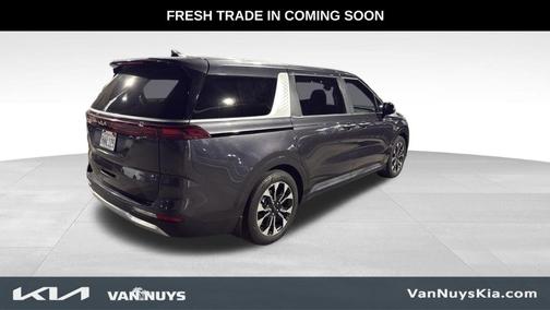 Metal 2024 Kia Carnival EX
