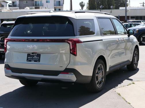 2025 Kia Carnival Hybrid EX