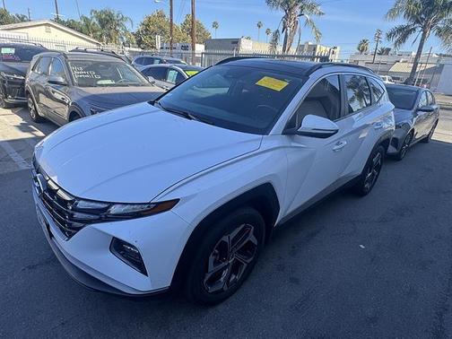 Serenity White Pearl 2024 Hyundai TUCSON Hybrid SEL Convenience