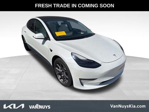2022 Tesla Model 3 Base