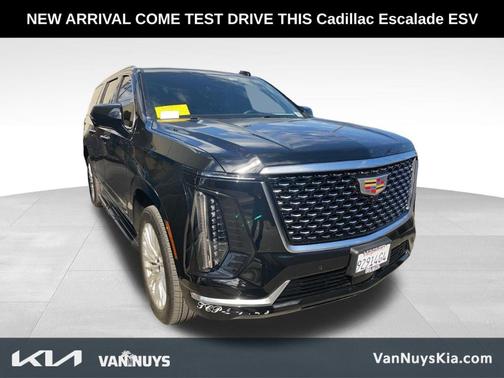 2025 Cadillac Escalade ESV Premium Luxury