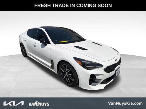 Snow White Pearl 2022 Kia Stinger GT-Line
