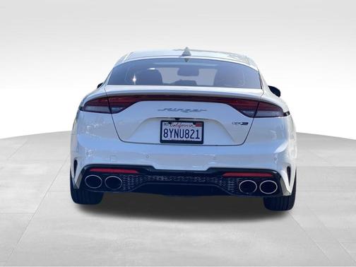 Snow White Pearl 2022 Kia Stinger GT-Line