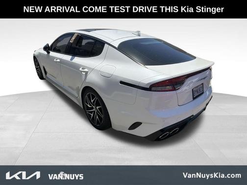 Snow White Pearl 2022 Kia Stinger GT-Line