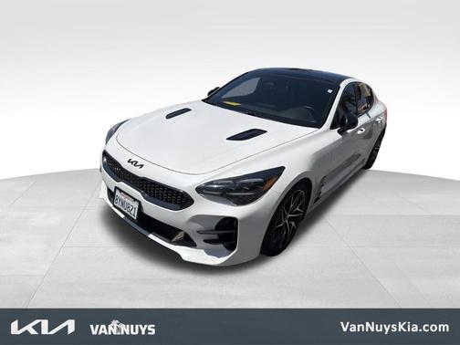 Snow White Pearl 2022 Kia Stinger GT-Line