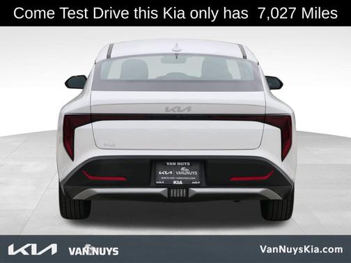 2025 Kia K4 EX