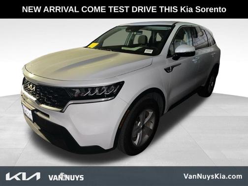 2022 Kia Sorento LX