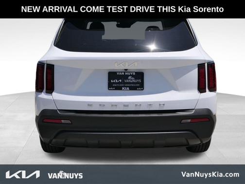 2022 Kia Sorento LX