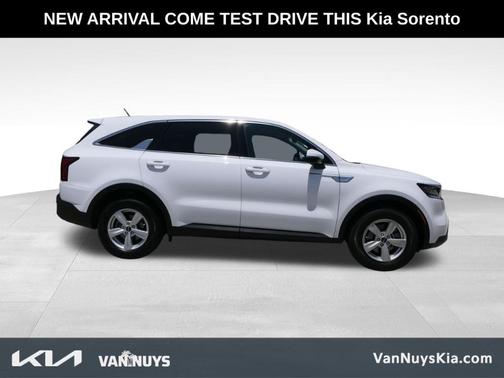 2022 Kia Sorento LX