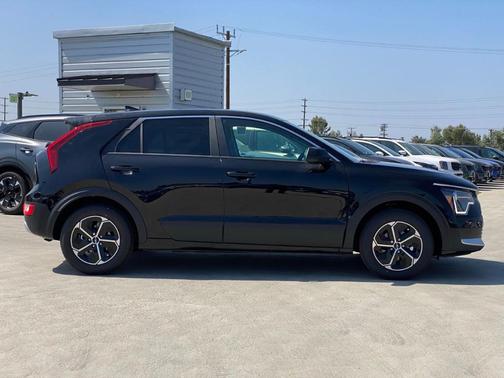 Aurora Blue 2026 Kia Niro LX