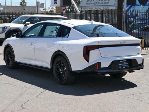 2025 Kia K4 GT-Line Turbo