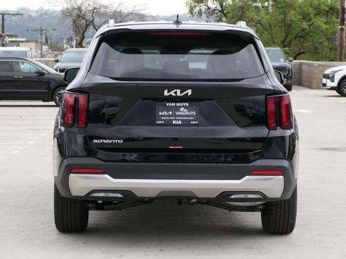 Ebony Black 2026 Kia Sorento S