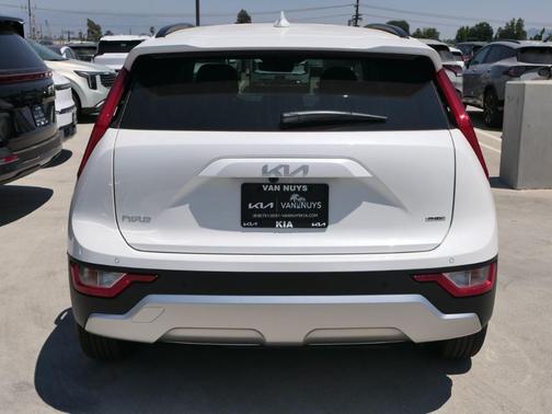 2025 Kia Niro Plug-In Hybrid EX