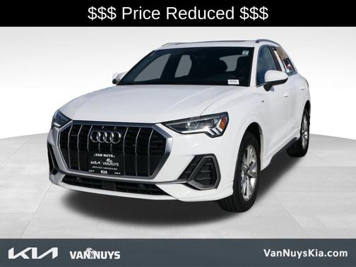 2024 Audi Q3 45 S line Premium