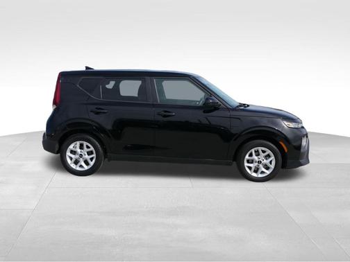 2022 Kia Soul S