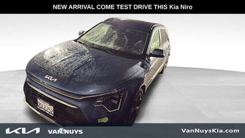 2023 Kia Niro Plug-In Hybrid SX Touring