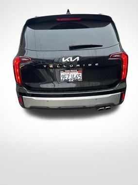 Ebony Black 2023 Kia Telluride S