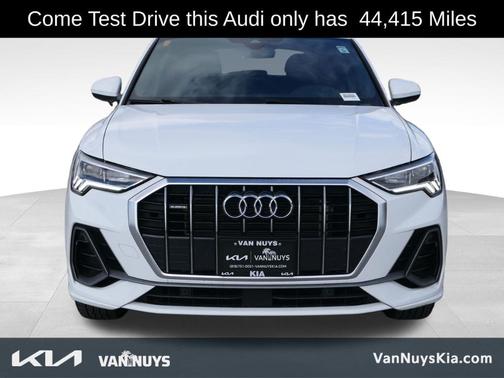 2024 Audi Q3 45 S line Premium