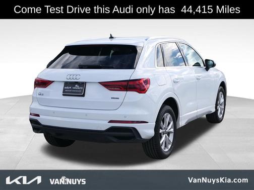 2024 Audi Q3 45 S line Premium