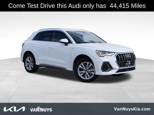 2024 Audi Q3 45 S line Premium