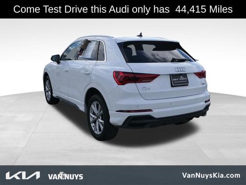 2024 Audi Q3 45 S line Premium