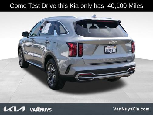 2022 Kia Sorento Hybrid S
