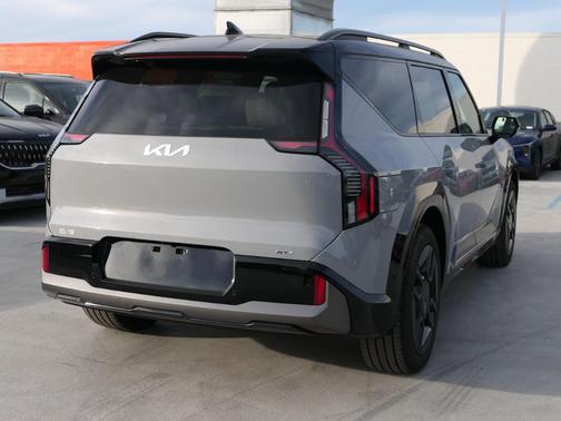 2026 Kia EV9 GT-Line