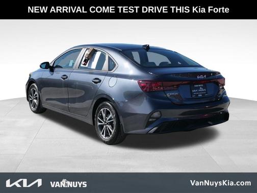 2023 Kia Forte LXS