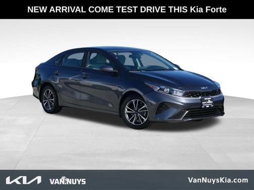 2023 Kia Forte LXS