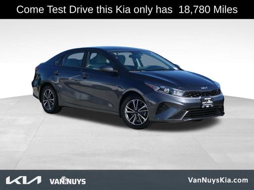 2023 Kia Forte LXS
