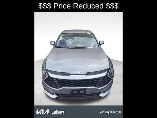 Gray 2025 Kia Sportage LX