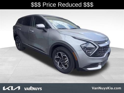 Gray 2025 Kia Sportage LX