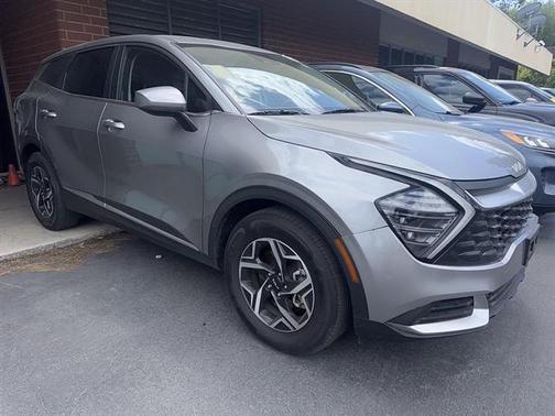 Gray 2025 Kia Sportage LX