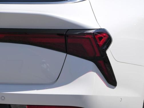 2025 Kia K5 EX