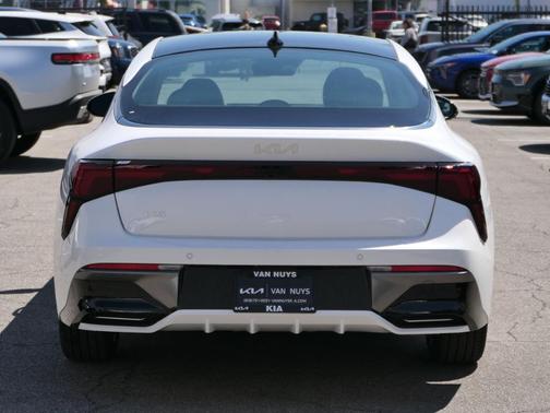 2025 Kia K5 EX