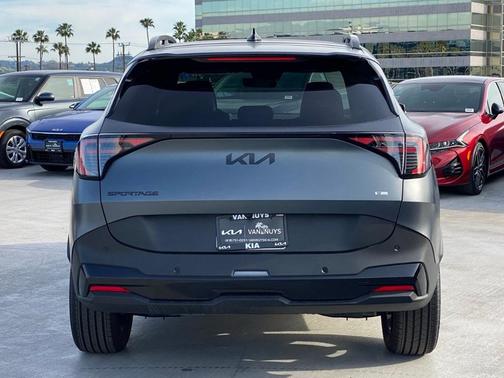 2026 Kia Sportage Plug-In Hybrid X-Line