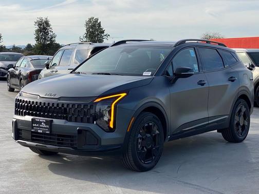 2026 Kia Sportage Plug-In Hybrid X-Line