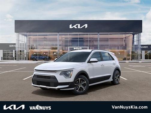 Snow White Pearl 2026 Kia Niro LX
