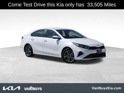 2023 Kia Forte LXS