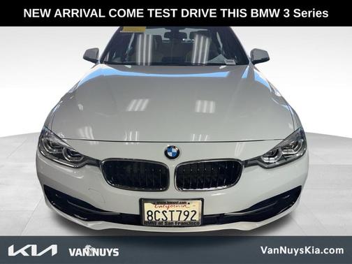 2018 BMW 330 i
