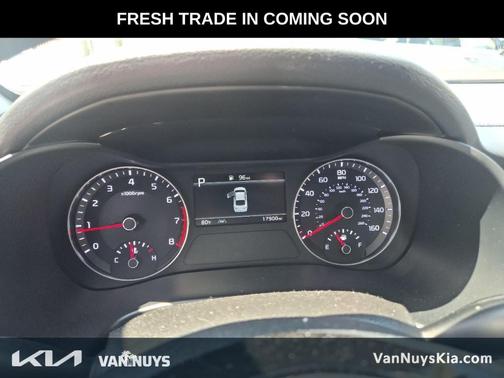 Snow White Pearl 2023 Kia Forte LXS