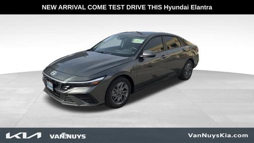 2025 Hyundai ELANTRA HEV Blue