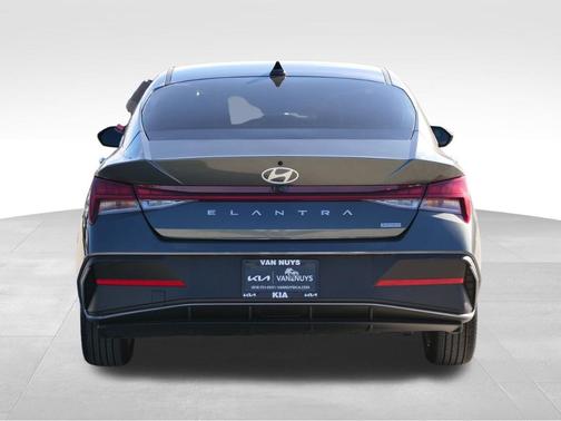 2025 Hyundai ELANTRA HEV Blue