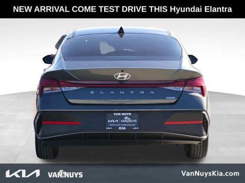 2025 Hyundai ELANTRA HEV Blue