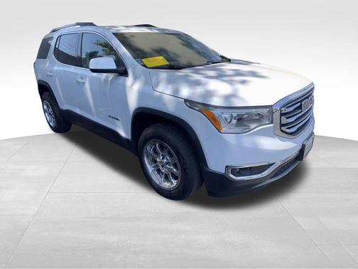 Summit White 2019 GMC Acadia SLT-1