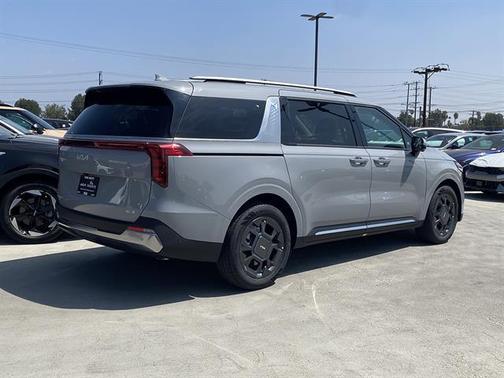 Ceramic Silver 2026 Kia Carnival Hybrid SX