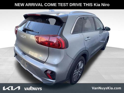 Steel Gray 2022 Kia Niro EX Premium