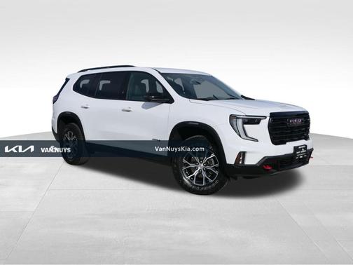 2024 GMC Acadia AT4