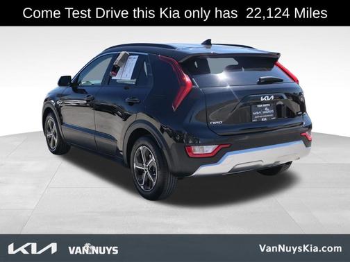 2023 Kia Niro EX